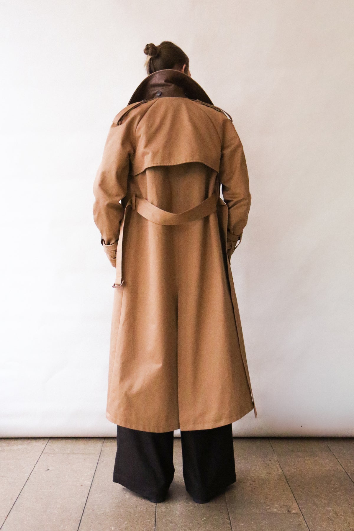 Trenchcoat KRIS - tanned camel