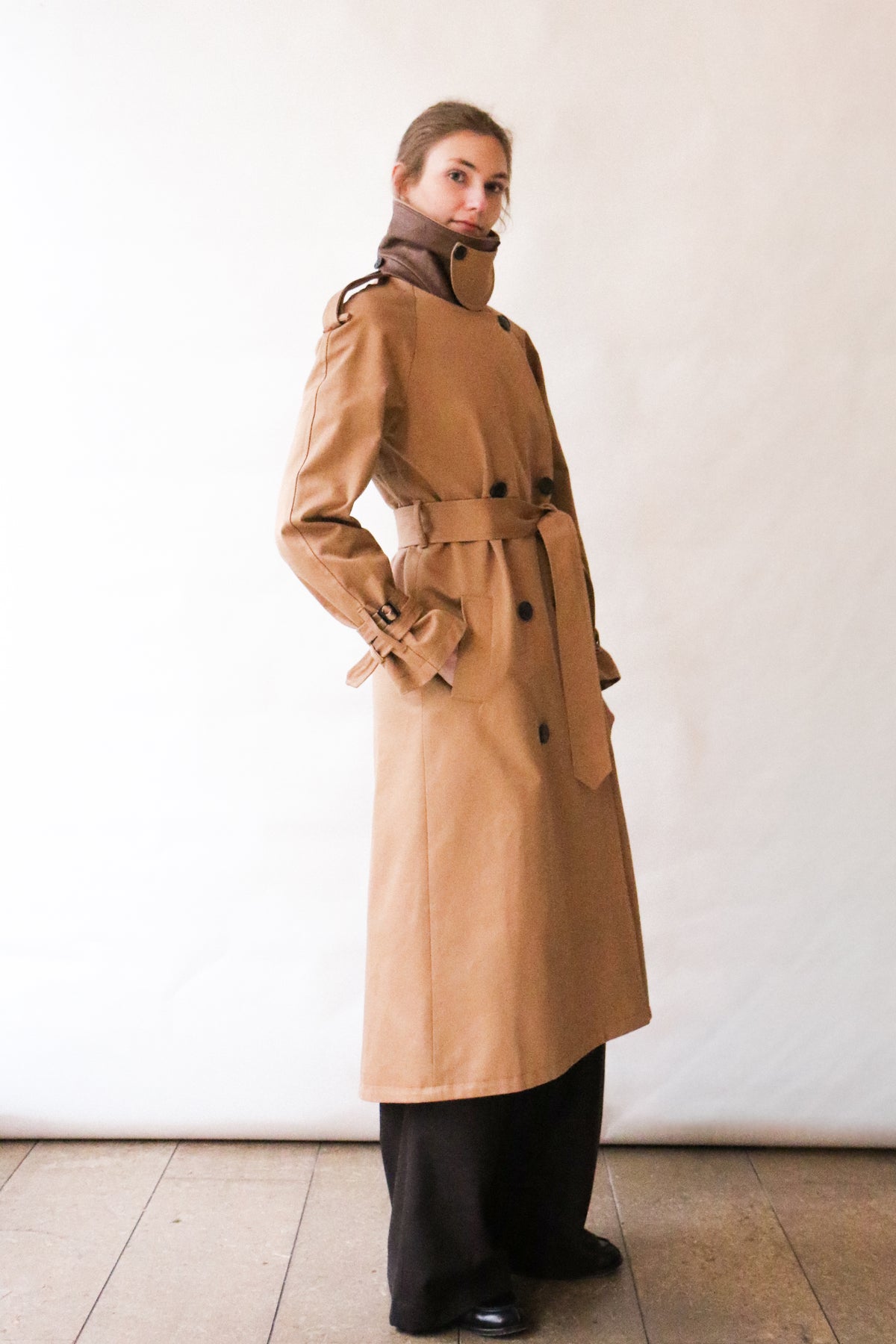 Trenchcoat KRIS - tanned camel