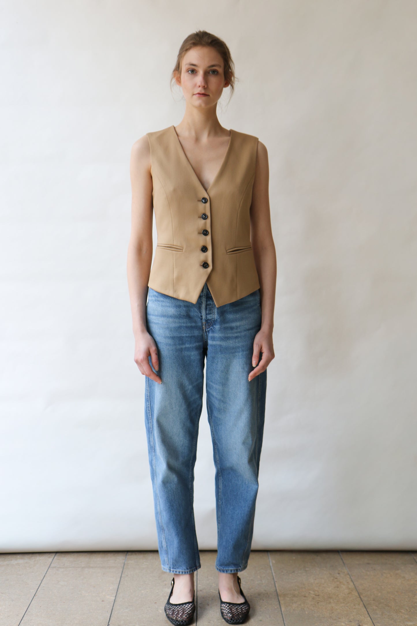 Vest STINE - camel